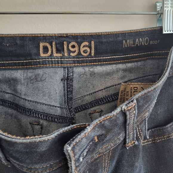 DL1961 Milano Boot Cut Dark Wash ladies Jeans Size 28 - Picture 4 of 14